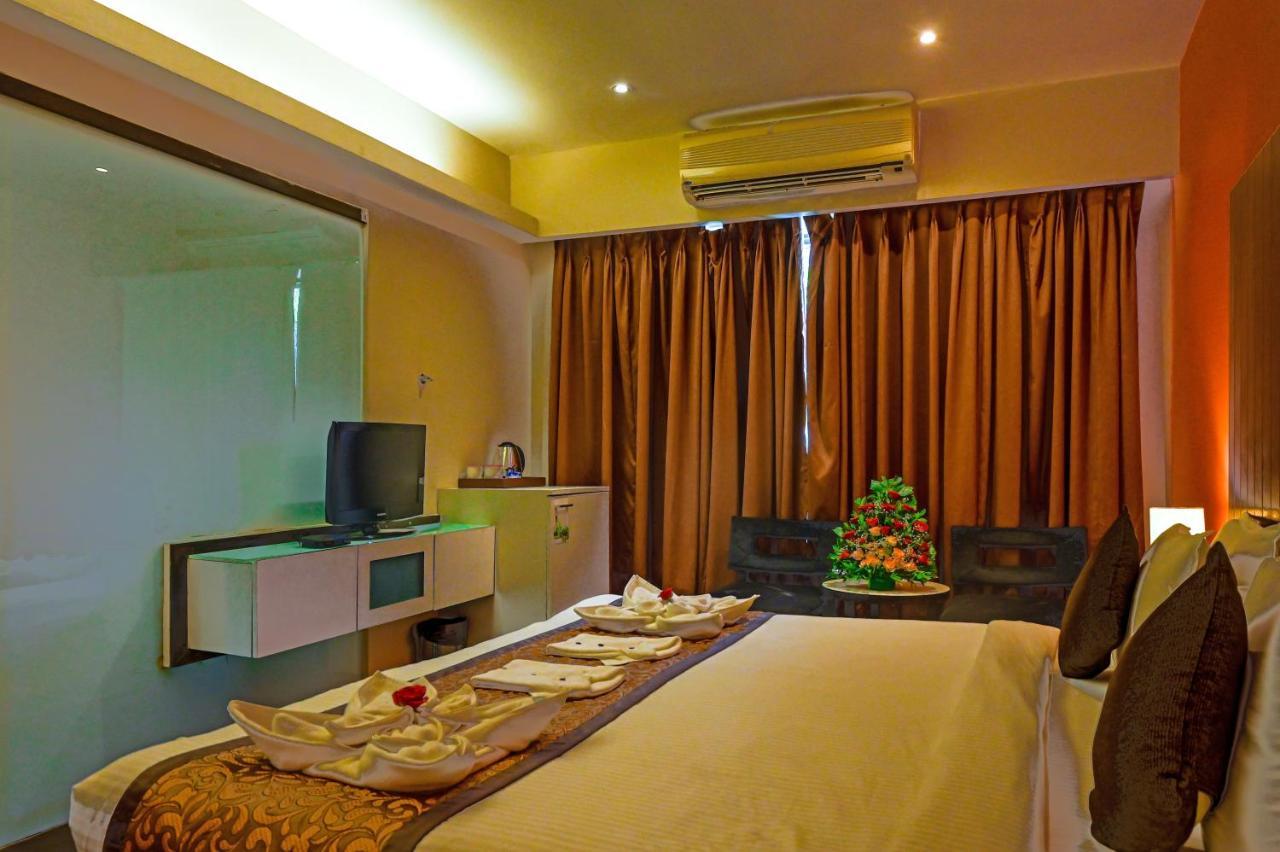 Citrus Hotel Lonavala Ngoại thất bức ảnh