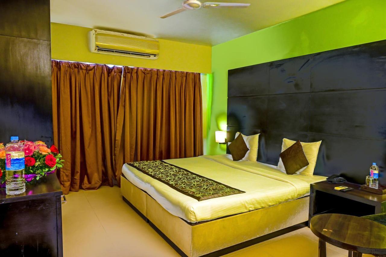 Citrus Hotel Lonavala Ngoại thất bức ảnh