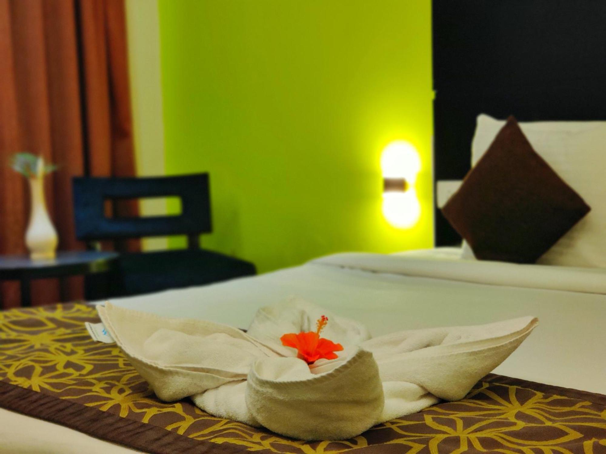 Citrus Hotel Lonavala Ngoại thất bức ảnh